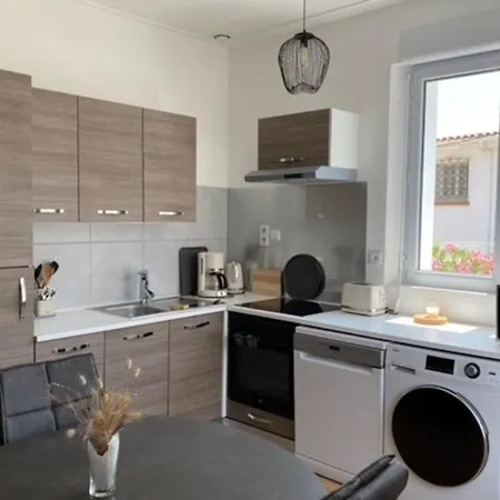 Appartement Superb Apt With Terrace And Garden Near The Beach Saint-Raphaël